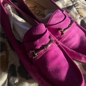 SAM Women's Fuchsia Loafers